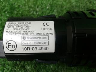 кнопка запуска двигателя Suzuki Kizashi 1 поколение RE91S 2012, 2.4 л., J24B, бензин, АКПП, rhfcysq, седан, передний привод, правый руль, 10R034940