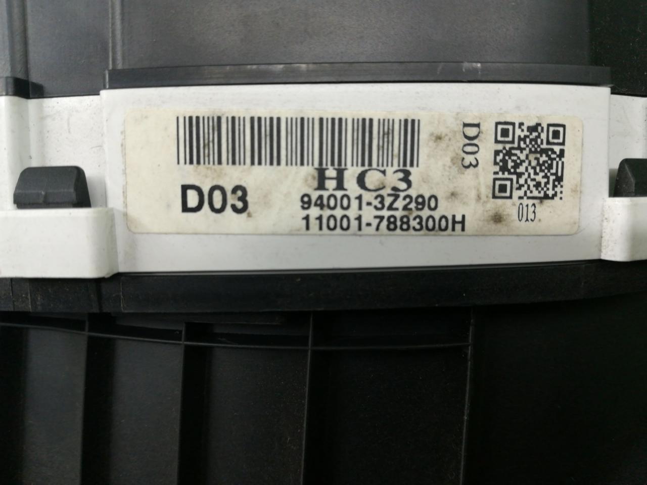 щиток приборов (приборная панель) Hyundai i40 1 поколение VF 2012, 1.7 л., D4FD, дизель, правый руль, 940013Z290, 11001788300H - фото №1