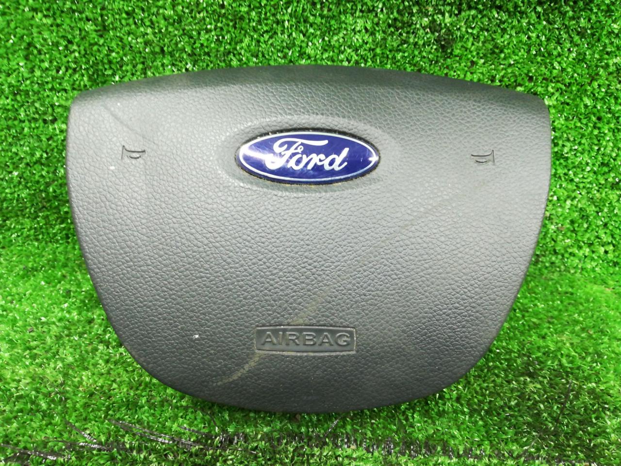 подушка безопасности водителя Ford Kuga 1 поколение 2012, 2.5 л., HYDC, бензин, АКПП, внедорожник 5 дв., полный привод, правый руль, 8V41-R042B85-AFW - фото №1