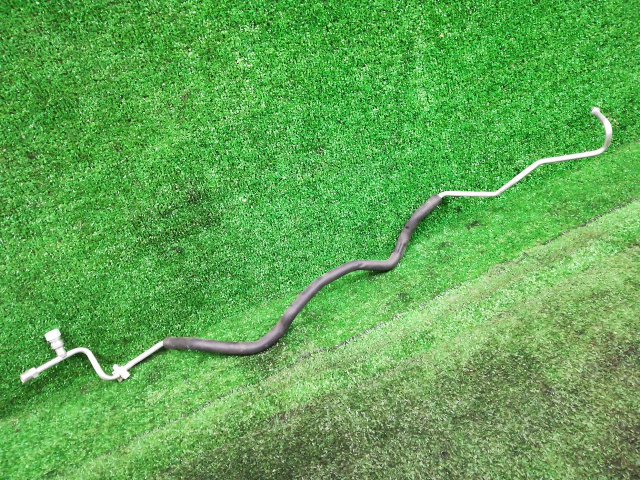 трубка кондиционера Mitsubishi Lancer 10 поколение 2009, 2.0 л., бензин, АКПП - фото №1