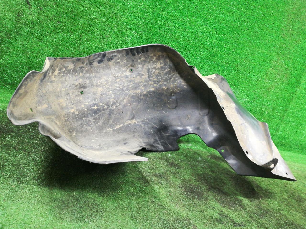 защита арок задняя левая (подкрылок) Suzuki Grand Vitara 2 поколение 2007, 1.6 л., M16A, бензин, МКПП, синий, внедорожник 3 дв., полный привод, правый руль, 75531-64J0 - фото №1