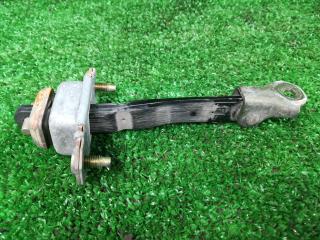 ограничитель открывания двери Subaru Forester 2 поколение (SG) SG 2004, 2.5 л., EJ251, бензин, МКПП, серебристый, полный привод