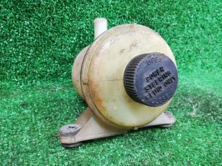 бачок гидроусилителя Mazda MPV LW 2001, i