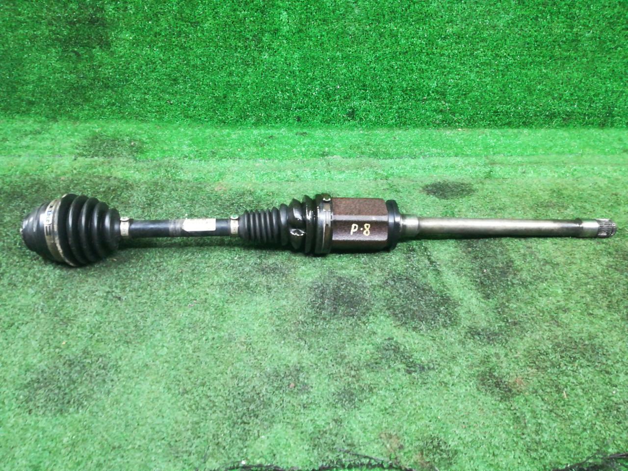 полуось передняя правая (приводной вал, ШРУС) BMW 3 серия F30/F31/F34 2013, 2.0 л., бензин, АКПП, полный привод, 7597694AI03 - фото №1