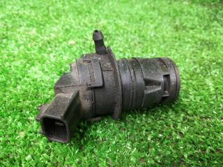 насос (моторчик) омывателя стекла Mazda 6 GG 2004, 8603102451