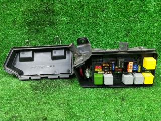 блок предохранителей Mercedes-Benz M-Класс W164 [рестайлинг] W164 2009, 3.5 л., бензин, АКПП, серебристый, внедорожник 5 дв., полный привод, 1645400782