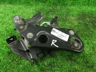 замок капота BMW 5 серия F07/F10/F11 [рестайлинг] F10 2013, 2.0 л., бензин, АКПП, белый, седан, полный привод, 718376210