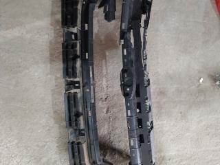 заглушка (решетка) в бампер Ford Escape 3 поколение C520 [рестайлинг] 2017, 2.0 л., T8MB, дизель, АКПП, белый, правый руль