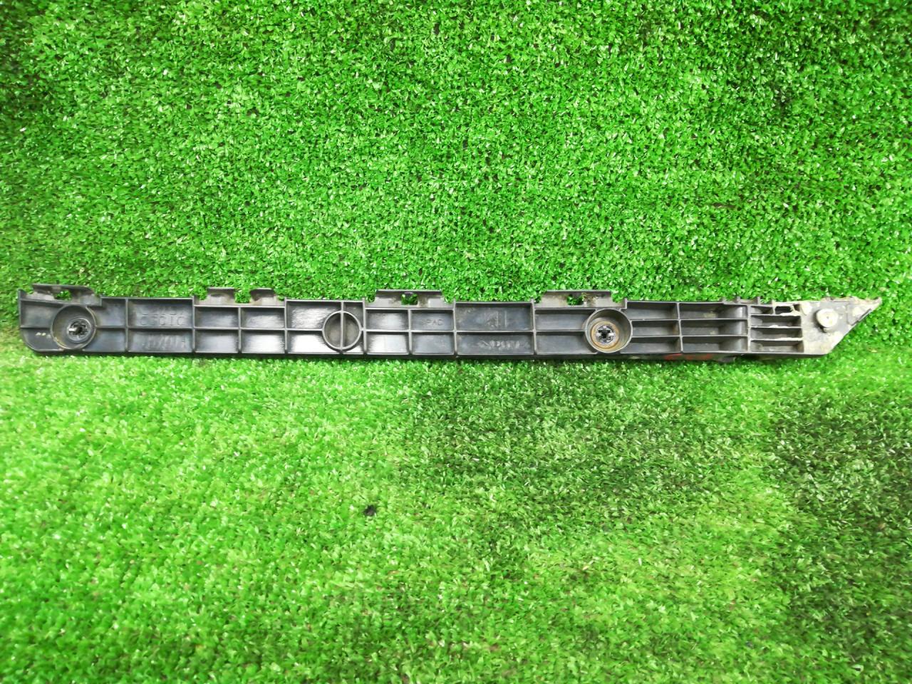 Крепление бампера заднего Toyota Camry 7 поколение XV40 ASV40 2009, 3.5 л., 2GR-FE, бензин, АКПП, серый, седан, передний привод, 5215706010 - фото №1