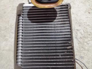 испаритель кондиционера Subaru Forester 2 поколение (SG) [рестайлинг] 2006, 2.5 л., EJ251, бензин, МКПП, серебристый, правый руль