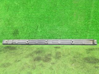 накладка на порог внутренняя Mercedes-Benz M-Класс W164 [рестайлинг] W164 2009, 3.5 л., бензин, АКПП, серебристый, внедорожник 5 дв., полный привод, A1646981030