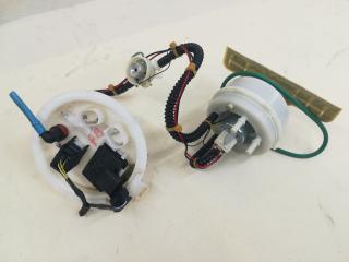 насос топливный BMW 5 серия F07/F10/F11 [рестайлинг] F10 2013, 2.0 л., бензин, АКПП, белый, седан, полный привод