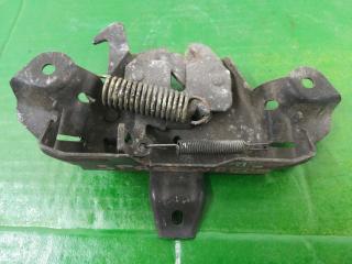 замок капота Mitsubishi Space Wagon 2 поколение (Typ N30/N40) 1998