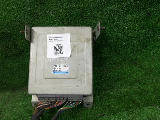 блок управления двигателем Mazda 323 5 поколение 1997, 1.5 л., Z5-DE, бензин, АКПП, белый, седан, правый руль, E2T86771M2, Z5A118881C