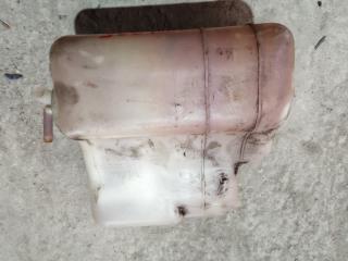 бачок расширительный Mitsubishi Pajero 3 поколение [рестайлинг] 2005, 3.5 л., 6G74 (SOHC 24V), бензин, АКПП, серебристый, внедорожник 5 дв., правый руль