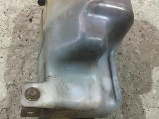 бачок расширительный Mazda 626 GE 1992, 2.0 л., дизель, МКПП, хетчбэк 5 дв.