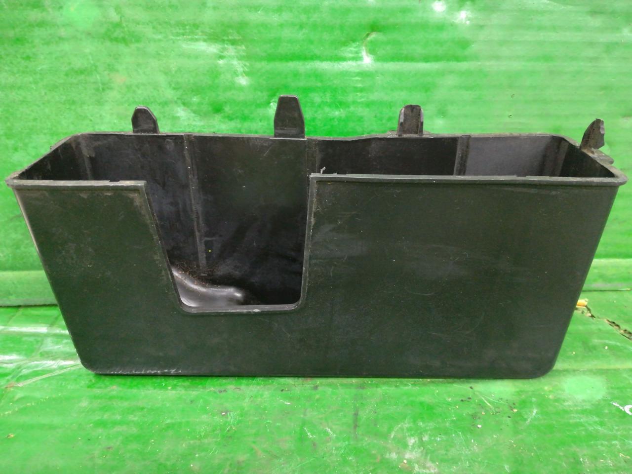 прочая запчасть Mazda 3 BL 2009, 2.0 л., LF17, бензин, АКПП, черный, хетчбэк 5 дв., передний привод, правый руль, LF5018593 - фото №1