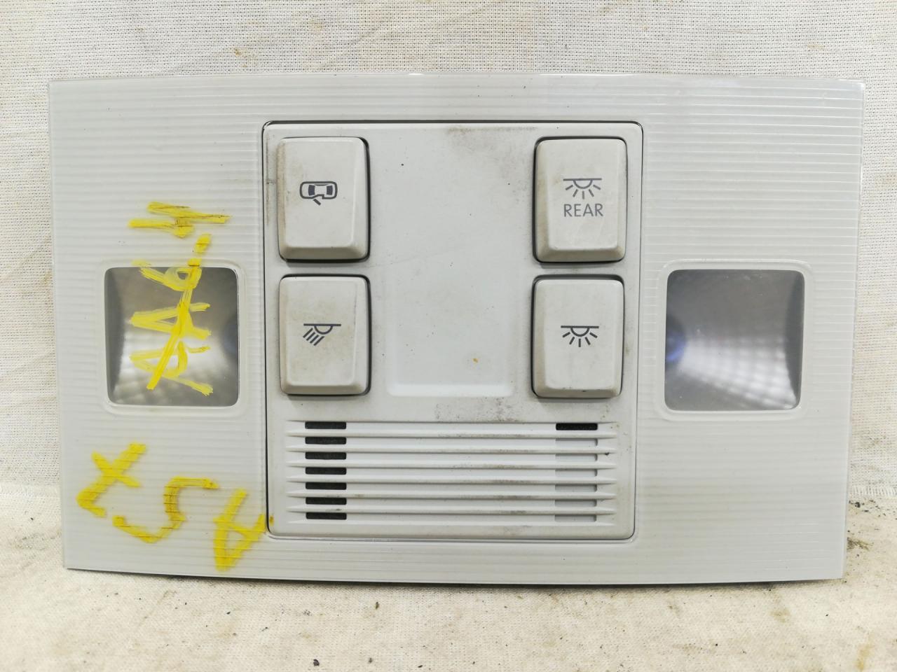 фонарь салона (плафон) Volkswagen Golf 7 поколение 2016, 1.4 л., CZCA, бензин, АКПП, белый, универсал, передний привод, правый руль, 5G2947105L, 5G2947105LEKW - фото №1