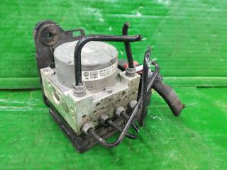 блок ABS Volkswagen Golf 7 поколение 2016, 1.4 л., CZCA, бензин, АКПП, белый, универсал, передний привод, правый руль, 300614517AA, 300907379AA