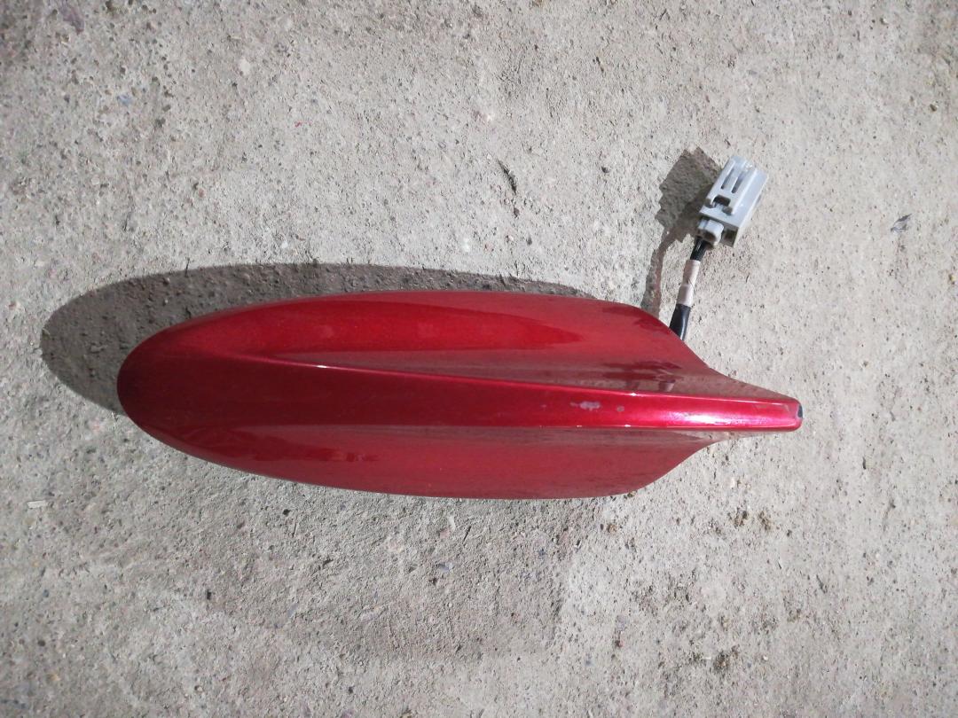 антенна Mazda CX-9 2 поколение 2017, 2.5 л., бензин, АКПП, красный, полный привод, правый руль - фото №1