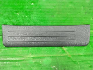 накладка на порог внутренняя Mazda 3 BL [рестайлинг] 2011, 2.0 л., LF17, бензин, АКПП, белый, хетчбэк 5 дв., передний привод, правый руль, BBP3687H0