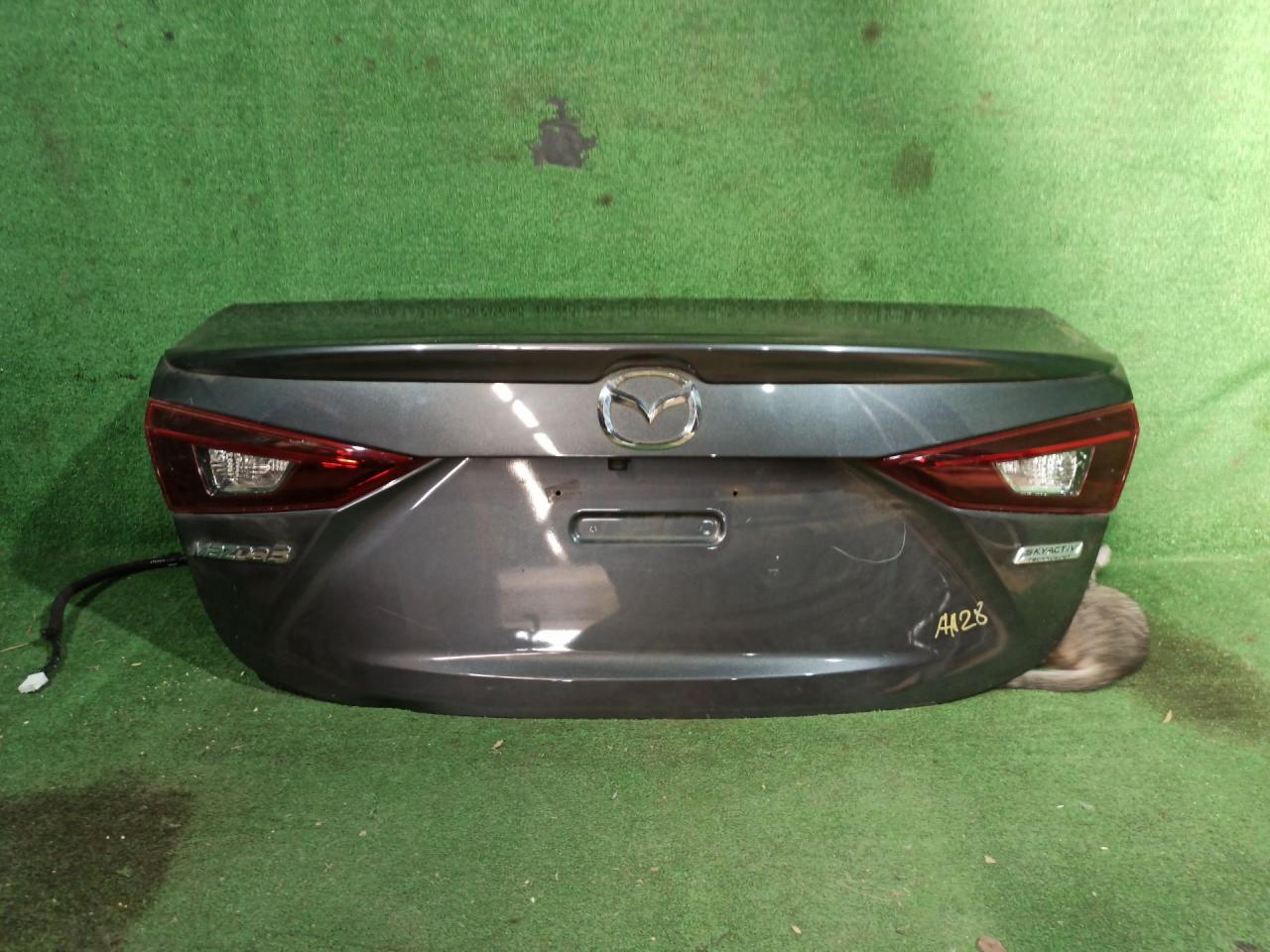 крышка багажника (дверь 3-5) Mazda 3 3 поколение 2015, 2.5 л., PY-VPS, бензин, АКПП, серый, седан, передний привод, правый руль - фото №1