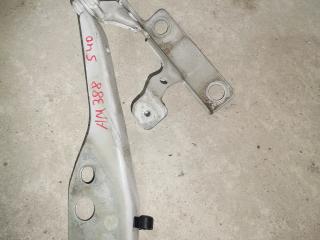 петля капота Volvo S40 2 поколение [рестайлинг] 2011, 2.0 л., B 4204 S3, бензин, АКПП, белый, седан, передний привод, правый руль