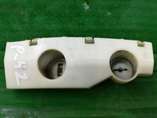 Крепление бампера переднего Infiniti QX80 1 поколение Z62 2014, 5.6 л., VK56DE, бензин, АКПП, белый, внедорожник 5 дв., задний привод, 622201LA0A