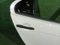 дверь задняя правая Mitsubishi Lancer 10 поколение 2010, 2.4 л., 4B12, бензин, АКПП, белый, хетчбэк 5 дв., передний привод - фото №3