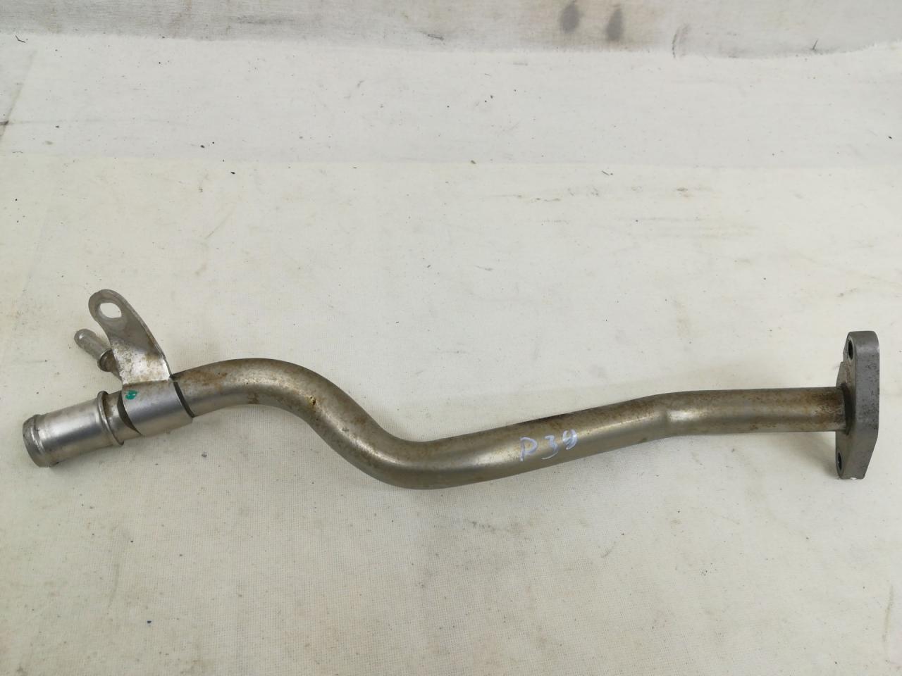 трубка охлаждающей жидкости GMC Terrain 2 поколение 2020, 1.5 л., бензин, АКПП, темно-серый, внедорожник 5 дв., полный привод - фото №1