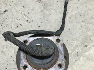 ступица передняя правая Chevrolet Camaro 4 поколение [рестайлинг] 1998, 3.8 л., бензин, АКПП, черный, купе, задний привод