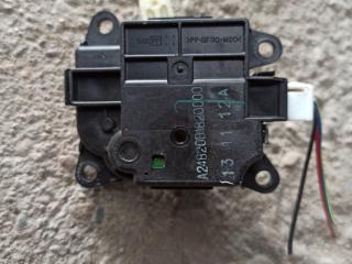 моторчик заслонки печки Infiniti QX80 1 поколение Z62 2014, 5.6 л., VK56DE, бензин, АКПП, белый, внедорожник 5 дв., задний привод