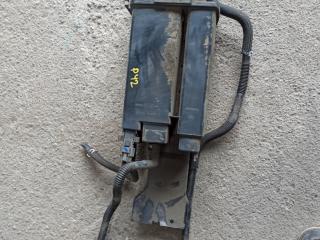 адсорбер Infiniti QX80 1 поколение Z62 2014, 5.6 л., VK56DE, бензин, АКПП, белый, внедорожник 5 дв., задний привод