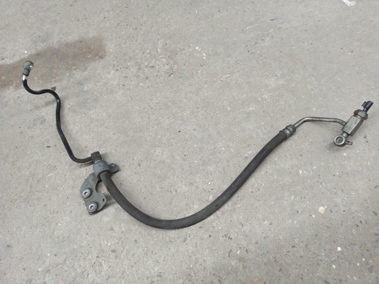 трубка гидроусилителя Infiniti QX80 1 поколение Z62 2014, 5.6 л., VK56DE, бензин, АКПП, белый, внедорожник 5 дв., задний привод - фото №1