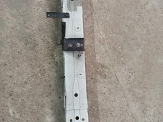 усилитель бампера переднего Infiniti QX80 1 поколение Z62 2014, 5.6 л., VK56DE, бензин, АКПП, белый, внедорожник 5 дв., задний привод