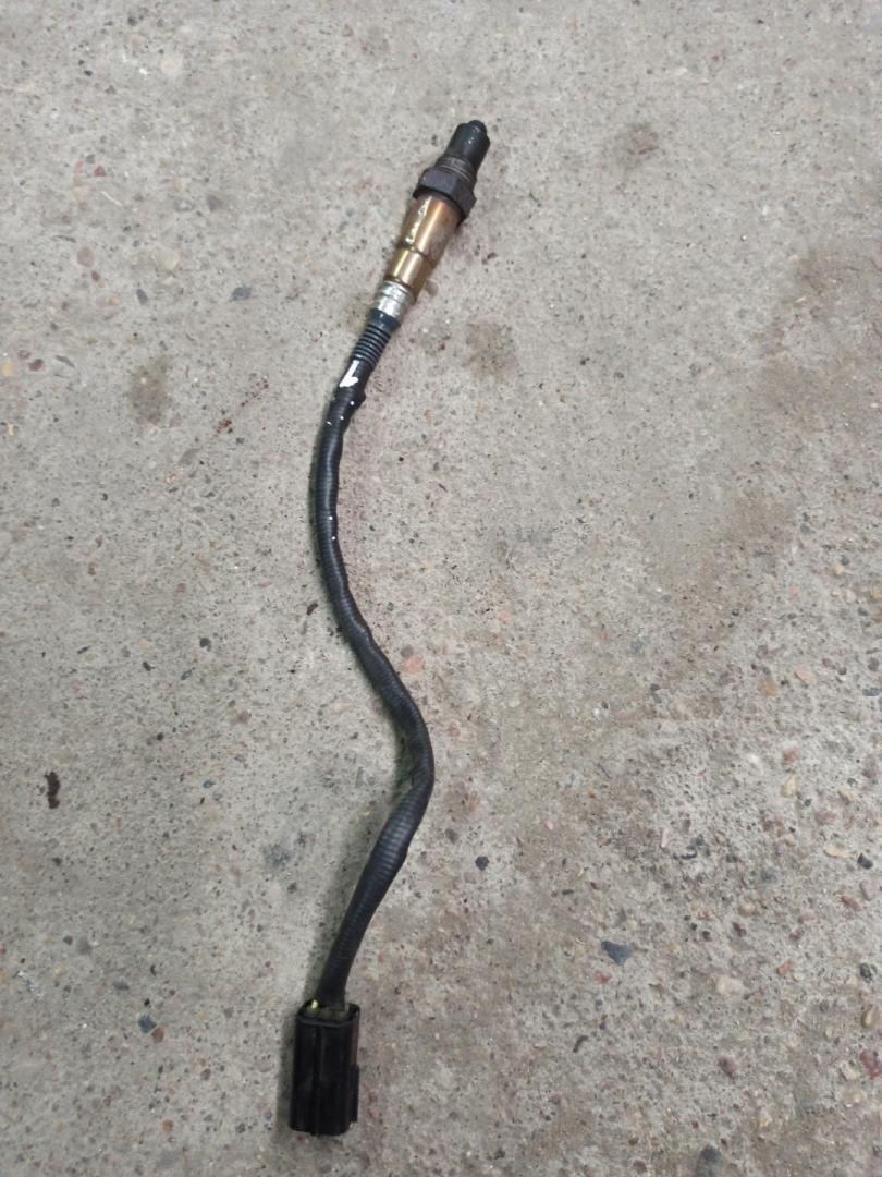 лямбда-зонд Infiniti QX80 1 поколение Z62 2014, 5.6 л., VK56DE, бензин, АКПП, белый, внедорожник 5 дв., задний привод - фото №1