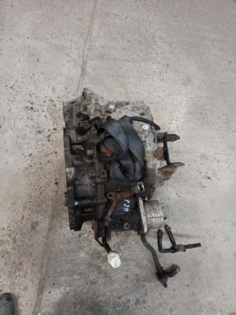 вариатор Mitsubishi Lancer 10 поколение 2010, 2.4 л., 4B12, бензин, АКПП, белый, хетчбэк 5 дв., передний привод - фото №1