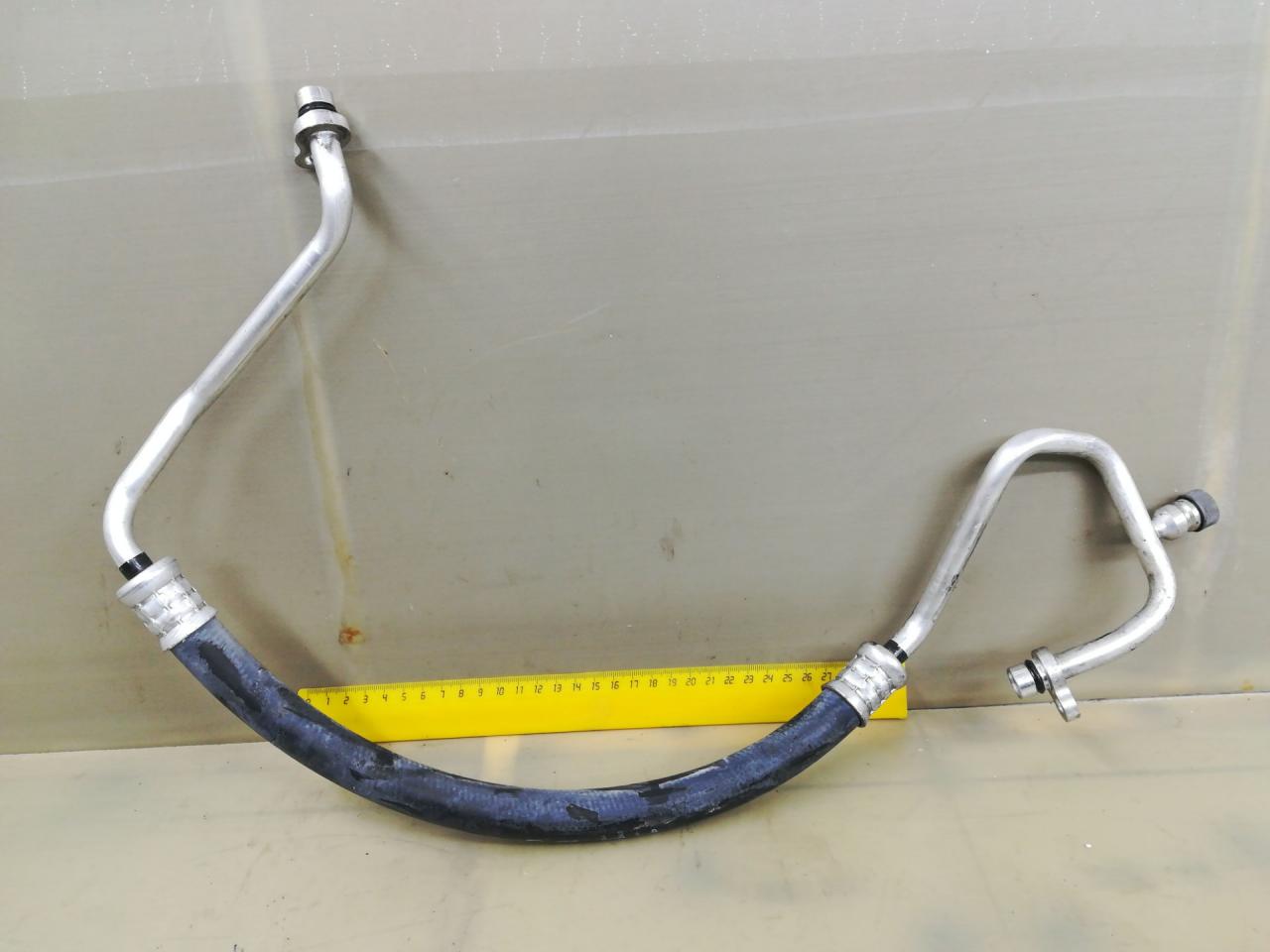 трубка кондиционера Mazda 3 3 поколение 2016, 2.0 л., бензин, АКПП, серый, седан, передний привод, правый руль - фото №1