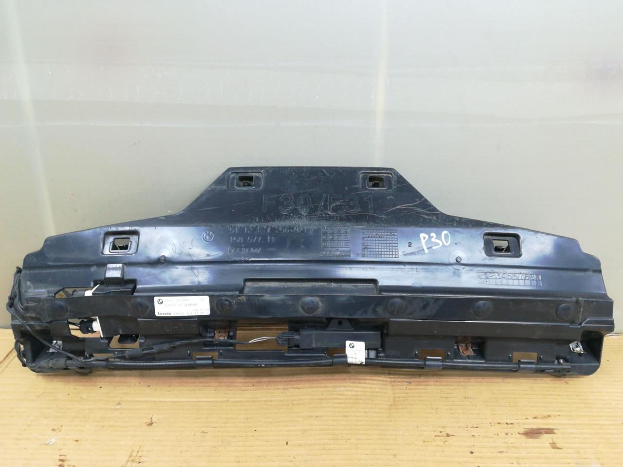 система комфортного доступа в багажник BMW 3 серия F30/F31/F34 F30 2013, 2.0 л., N20 B20 A, бензин, АКПП, черный, седан, полный привод, 15857711, 7273666, 935416101 - фото №1