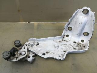 ролик двери сдвижной Toyota Sienna 2 поколение XL20 [рестайлинг] 2009, 3.5 л., 2GR-FE, бензин, АКПП, красный, минивэн, передний привод