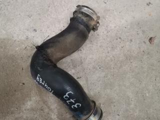 патрубок интеркулера Volkswagen Touareg 1 поколение [рестайлинг] 2007, 3.0 л., BKS, дизель, АКПП, серый, правый руль