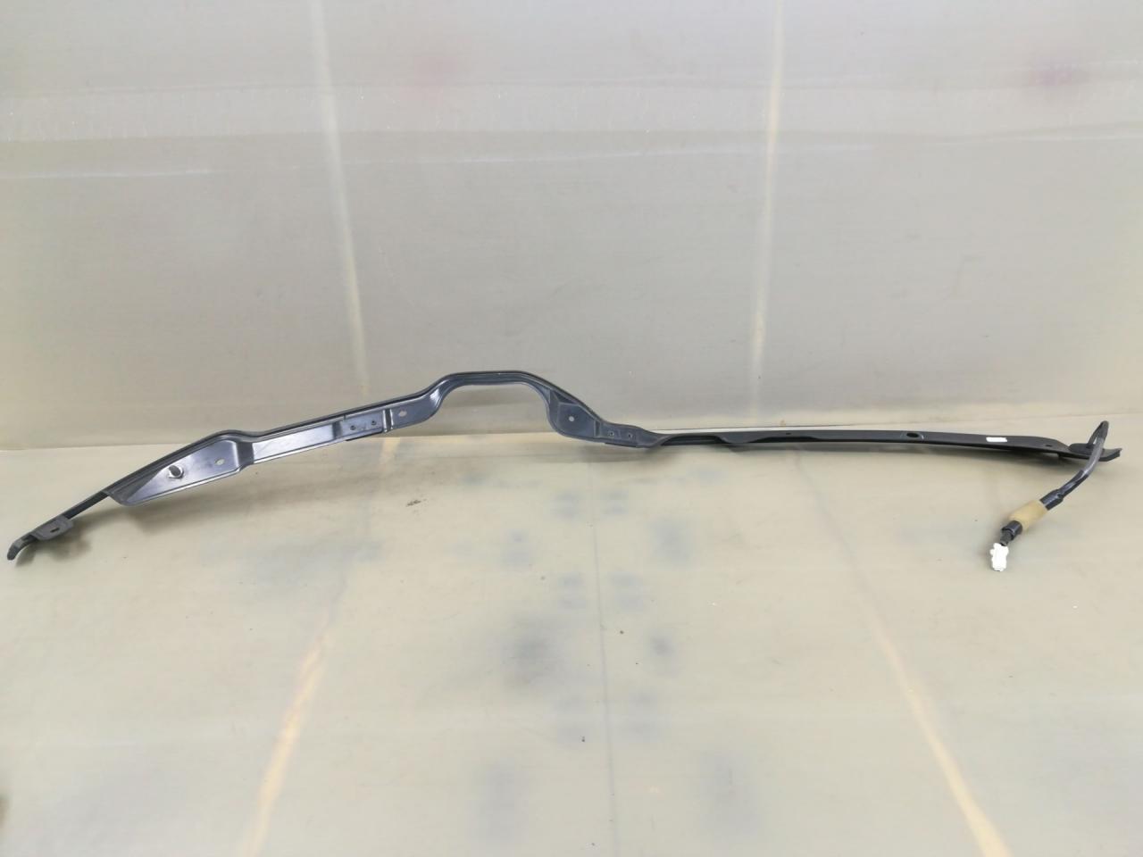 Датчик закрытия крышки багажника Infiniti QX80 1 поколение Z62 2014, 5.6 л., VK56DE, бензин, АКПП, белый, внедорожник 5 дв., задний привод, 402051 - фото №1