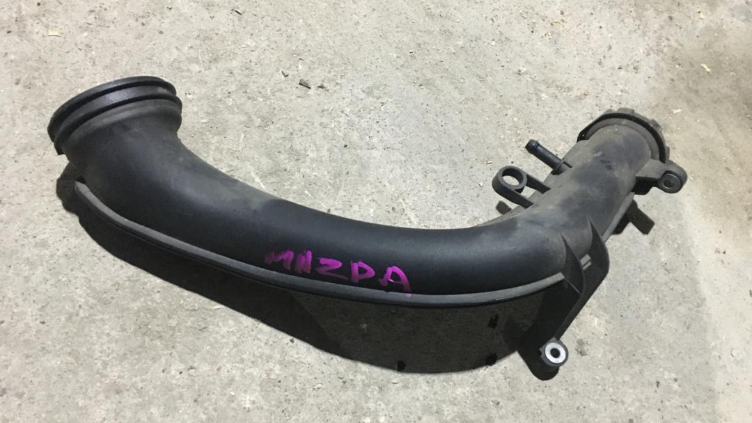 патрубок турбины Volkswagen Golf 5 поколение 2008, 1.4 л., TSI, BLG, бензин, АКПП, серебристый, универсал, передний привод, правый руль - фото №1