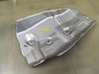 тепловой экран глушителя Infiniti QX80 1 поколение Z62 2014, 5.6 л., VK56DE, бензин, АКПП, белый, внедорожник 5 дв., задний привод