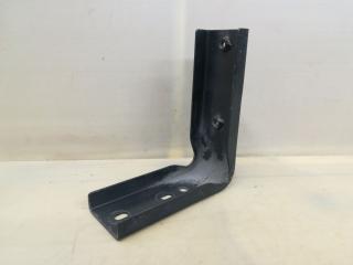 крепление бампера Infiniti QX80 1 поколение Z62 2014, 5.6 л., VK56DE, бензин, АКПП, белый, внедорожник 5 дв., задний привод