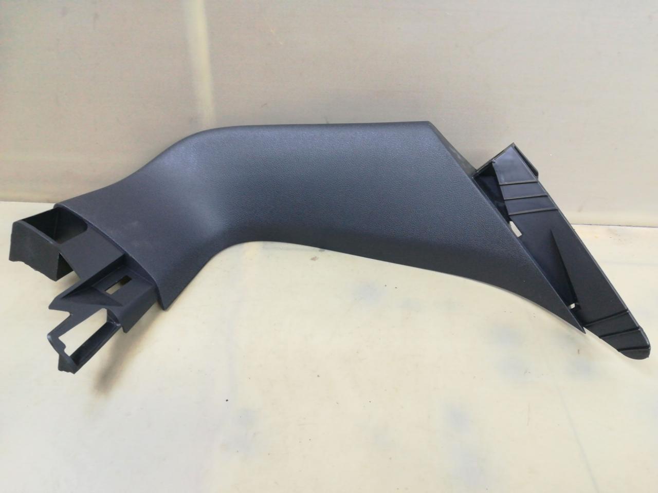 обшивка крышки багажника GMC Terrain 2 поколение 2020, 1.5 л., бензин, АКПП, темно-серый, внедорожник 5 дв., полный привод, 84445042, 23306404 - фото №1