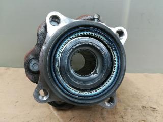 ступица задняя Infiniti QX80 1 поколение Z62 2014, 5.6 л., VK56DE, бензин, АКПП, белый, внедорожник 5 дв., задний привод