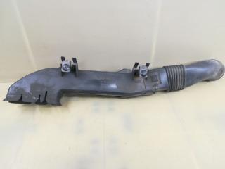 воздухозаборник Mazda 3 BL [рестайлинг] 2011, 2.0 л., LF17, бензин, АКПП, белый, хетчбэк 5 дв., передний привод, правый руль, LF8J1320X