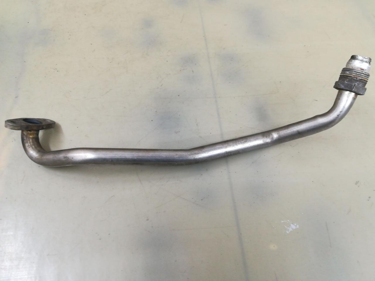 трубка системы рециркуляции EGR Mazda CX-7 1 поколение 2007, 2.3 л., L3-VDT, бензин, АКПП, красный, внедорожник 5 дв., полный привод - фото №1