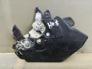 замок двери сдвижной Toyota Sienna 2 поколение XL20 [рестайлинг] 2009, 3.5 л., 2GR-FE, бензин, АКПП, красный, минивэн, передний привод